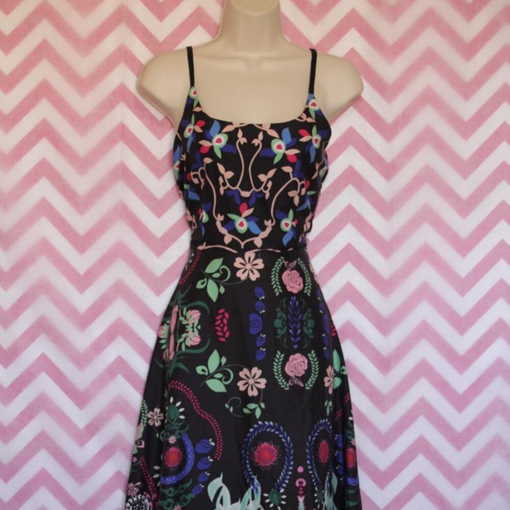 Beautiful Long Floral Maxi Dress Size M